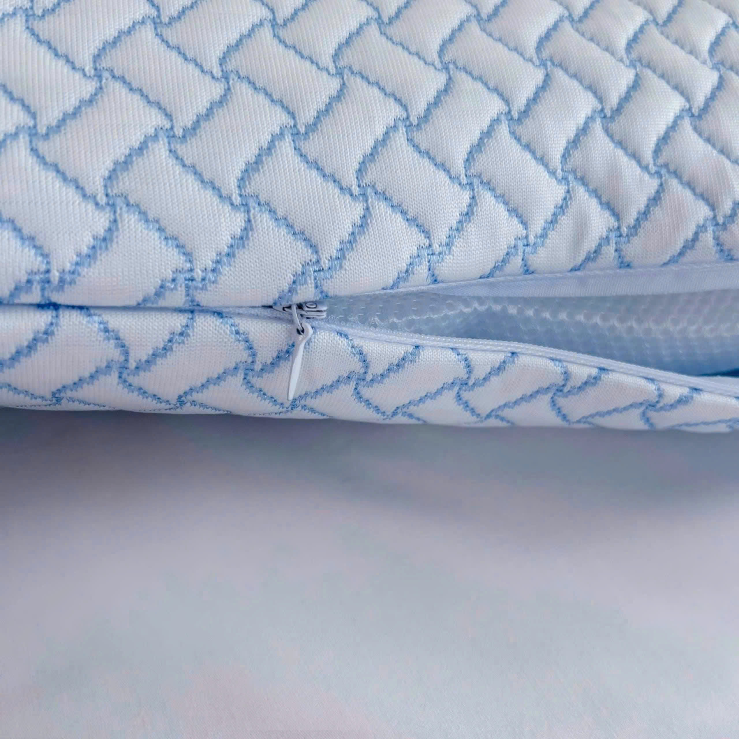 ÁO GỐI ÔM M-COOL 37*105CM (1068)